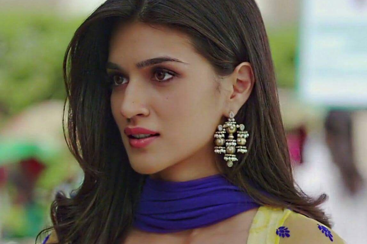 Kriti Sanon: The Beauty with Brains Who Built a ₹100 Cr Empire From Scratch